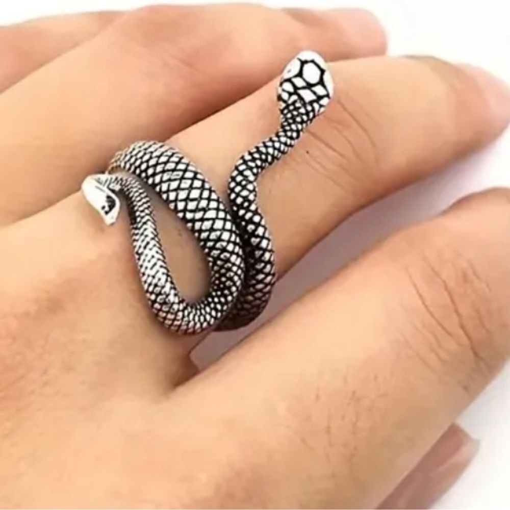 Unique Stainless Snake Adjustable Ring A Stylish Unisex Accessory